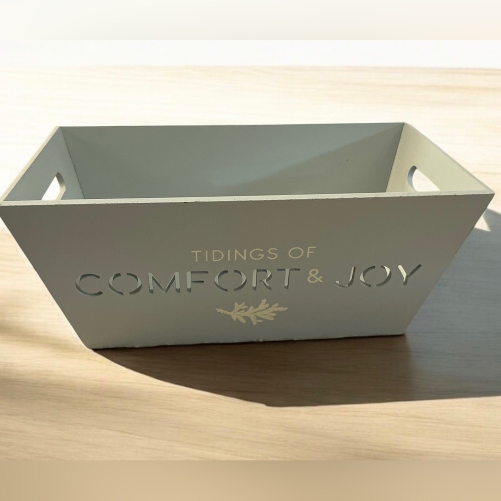 Decorative Christmas Wooden Storage Basket